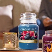 Vonná svíčka Yankee Candle Mulberry & Fig Delight 623 g [3]