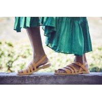 Dámské sandály Crocs Tulum Sandal - Dark Gold [1]