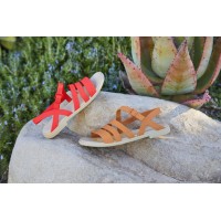 Dámské sandály Crocs Tulum Sandal - Dark Gold [8]
