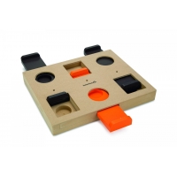 Beeztees Interaktivní dřevěná hračka ZENGA 29,5 cm