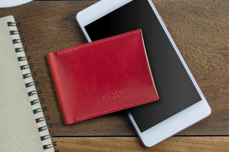 Červená kožená peněženka tak akorát do kapsy Fixed (Smile) Wallet