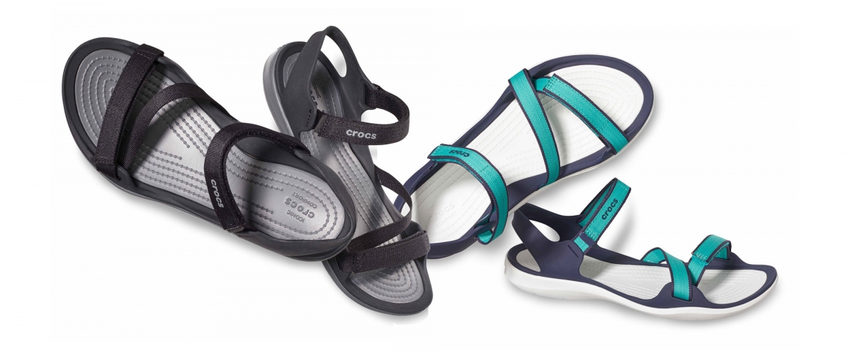 Vzdušné a lehké dámské sandály Crocs Swiftwater Webbing Sandal Women