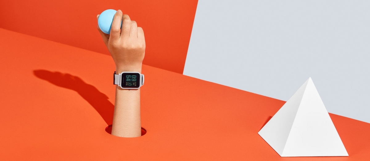 Chytré hodinky v češtině (fitness náramek) Xiaomi Amazfit Bip s výdrží až 45 dní na jedno nabití