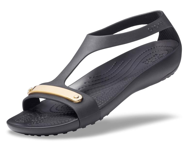 Dámské sandály Crocs Serena Metallic Bar Sandal s maximálním pohodlím při každé příležitosti